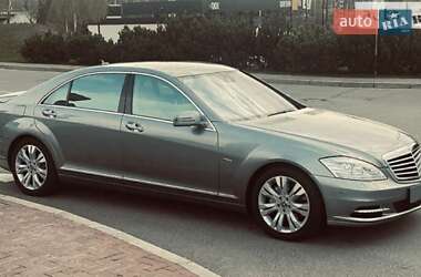 Седан Mercedes-Benz S-Class 2010 в Києві