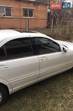 Седан Mercedes-Benz S-Class 2000 в Пирятине