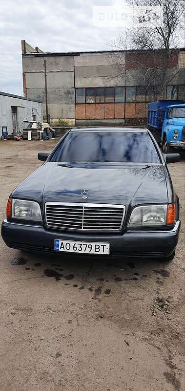 Седан Mercedes-Benz S-Class 1994 в Гребінці