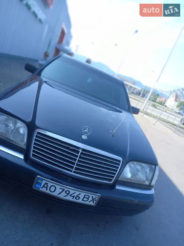 Mercedes-Benz S-Class
