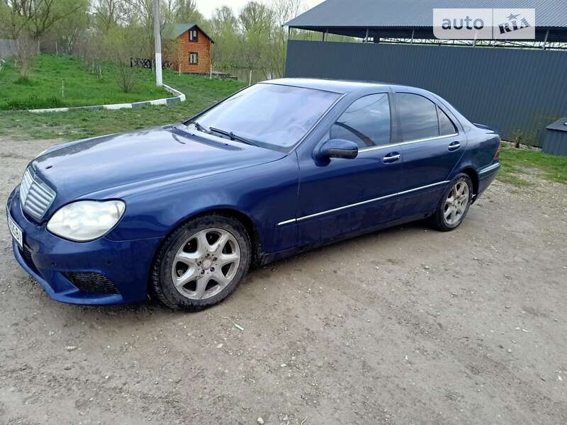 Седан Mercedes-Benz S-Class 2000 в 