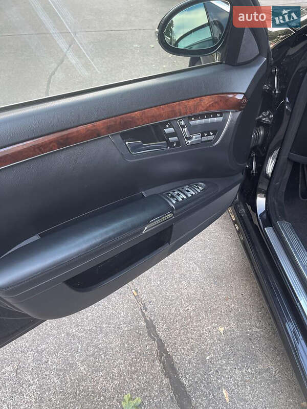 Седан Mercedes-Benz S-Class 2008 в Киеве