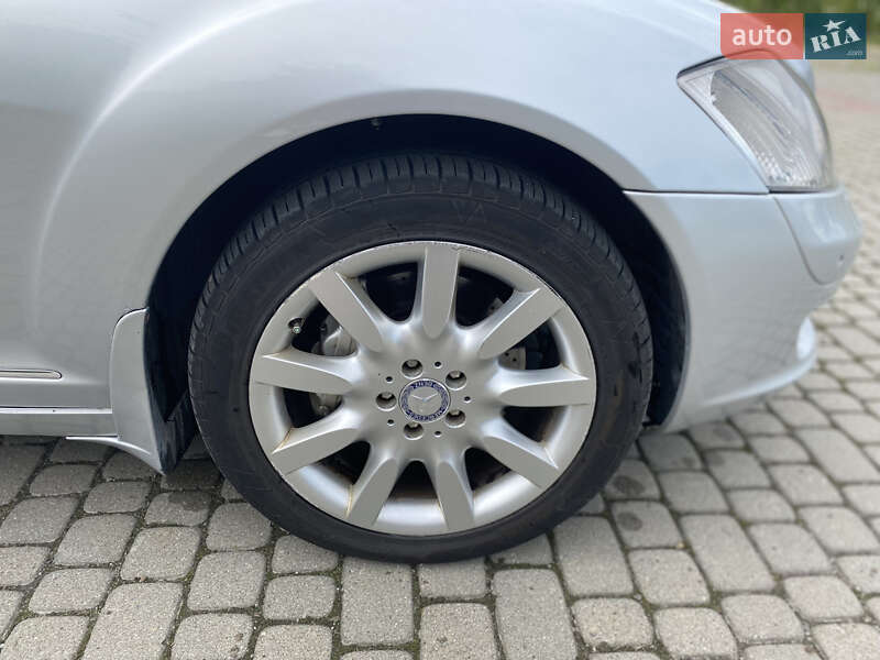 Седан Mercedes-Benz S-Class 2006 в Львові
