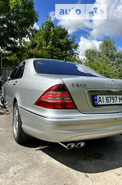 Седан Mercedes-Benz S-Class 2005 в Иванкове