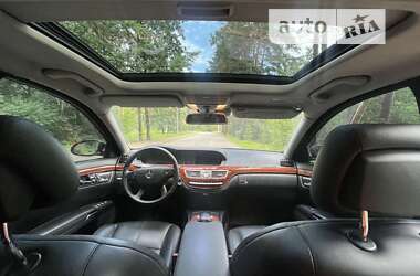Седан Mercedes-Benz S-Class 2009 в 