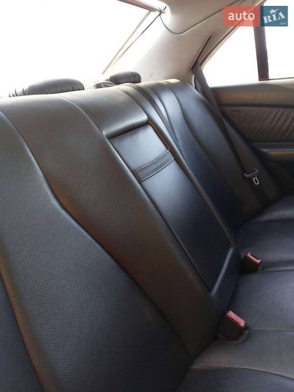 Седан Mercedes-Benz S-Class 2000 в Великій Багачці