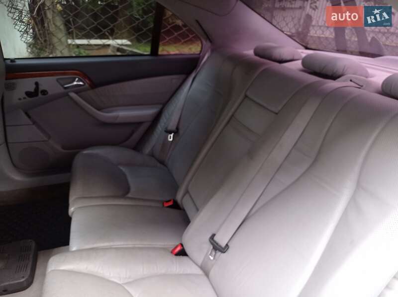 Седан Mercedes-Benz S-Class 2002 в Звягеле