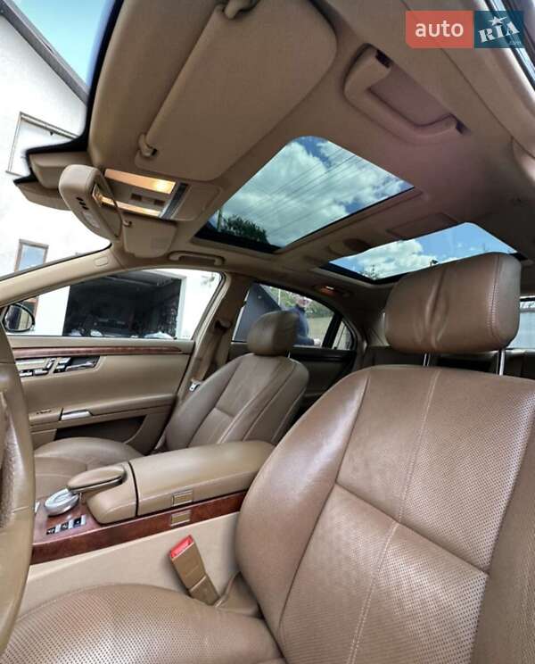 Седан Mercedes-Benz S-Class 2007 в Рівному