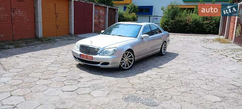 Mercedes-Benz S-Class 2003