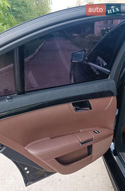 Седан Mercedes-Benz S-Class 2010 в 