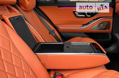 Седан Mercedes-Benz S-Class 2022 в 