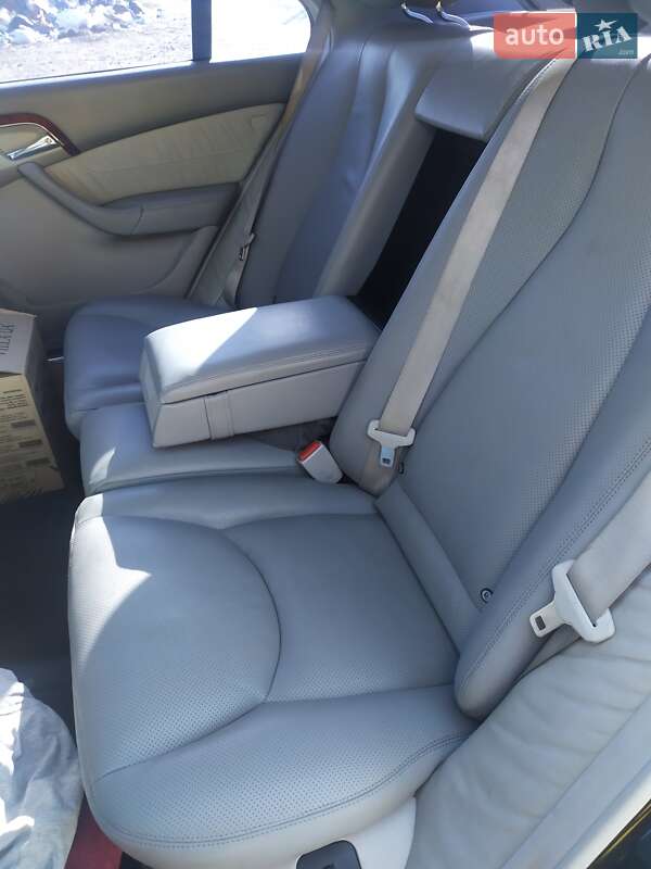 Седан Mercedes-Benz S-Class 2002 в Олександрії