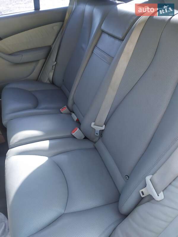 Седан Mercedes-Benz S-Class 2002 в Олександрії