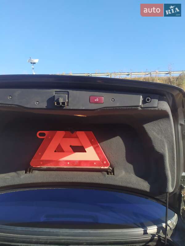 Седан Mercedes-Benz S-Class 2002 в Олександрії