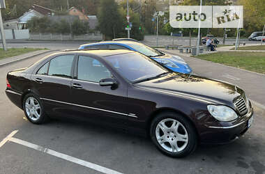 Седан Mercedes-Benz S-Class 2001 в 