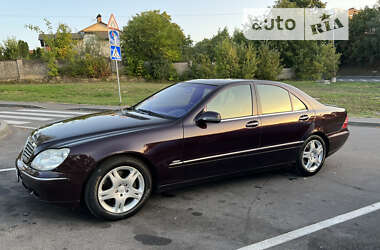 Седан Mercedes-Benz S-Class 2001 в 