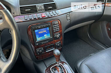Седан Mercedes-Benz S-Class 2001 в 