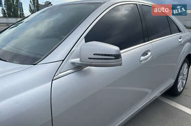 Седан Mercedes-Benz S-Class 2010 в 