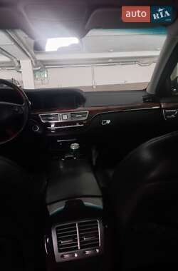 Седан Mercedes-Benz S-Class 2008 в 