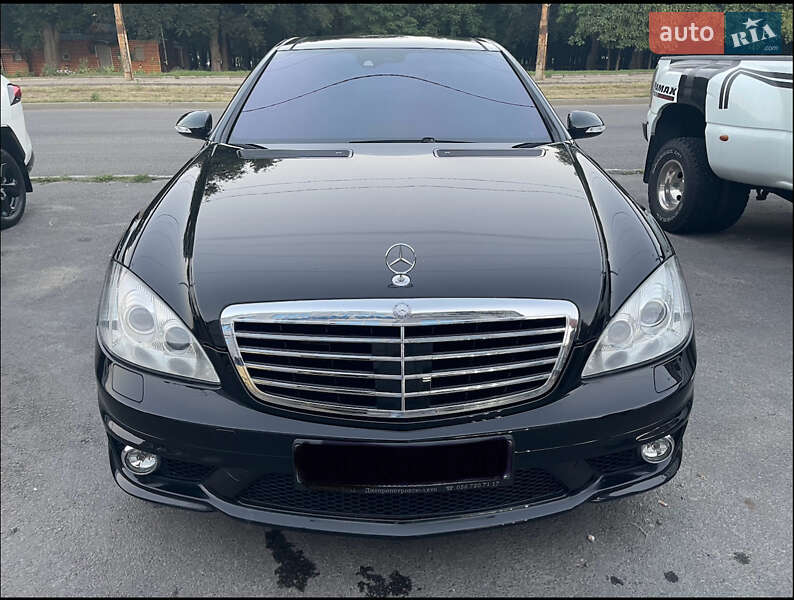 Седан Mercedes-Benz S-Class 2007 в Дніпрі