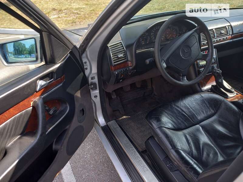 Седан Mercedes-Benz S-Class 1995 в Житомире