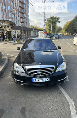 Седан Mercedes-Benz S-Class 2012 в Одесі