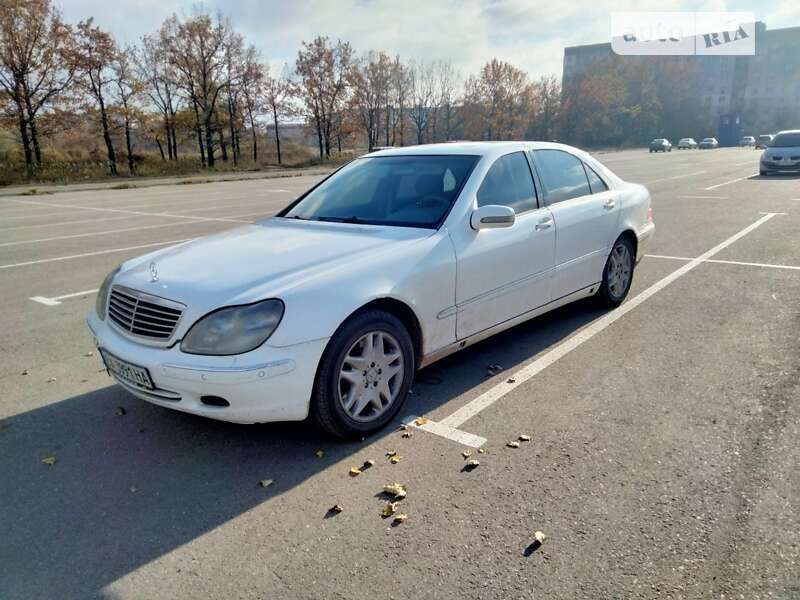 Седан Mercedes-Benz S-Class 2000 в Кропивницькому