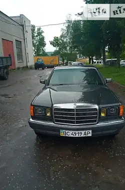 Mercedes-Benz S-Class 1990