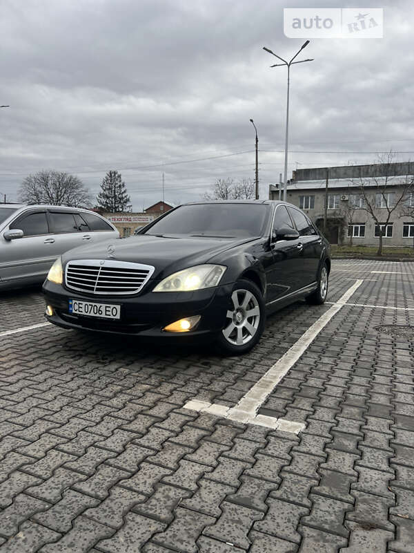 Седан Mercedes-Benz S-Class 2006 в Чернівцях