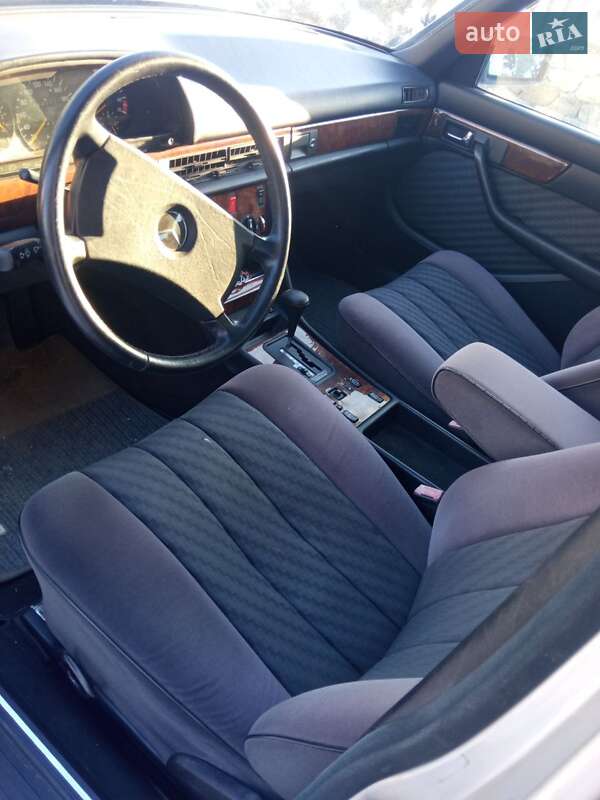 Седан Mercedes-Benz S-Class 1990 в Богородчанах