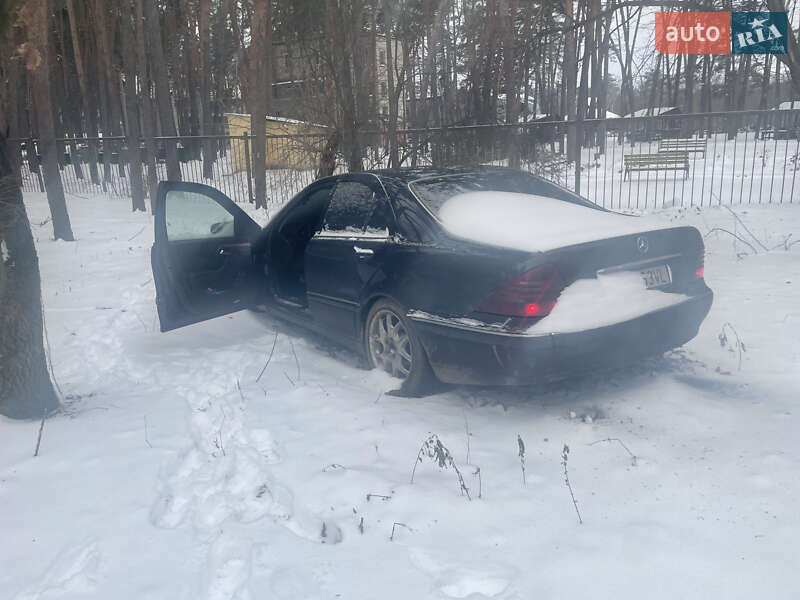 Седан Mercedes-Benz S-Class 2000 в Новомосковске