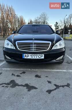 Седан Mercedes-Benz S-Class 2006 в Запорожье