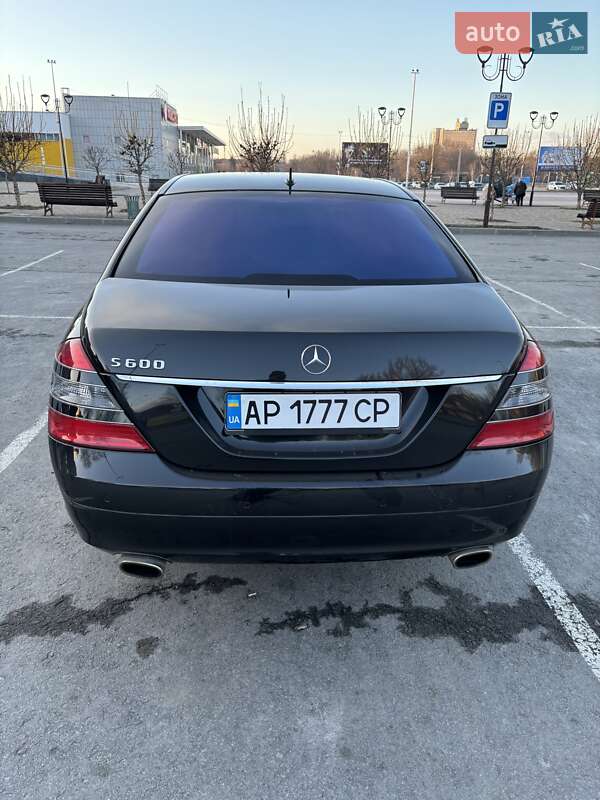 Седан Mercedes-Benz S-Class 2006 в Запорожье