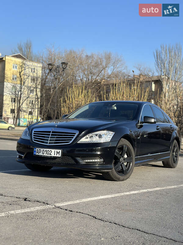 Седан Mercedes-Benz S-Class 2012 в Запоріжжі