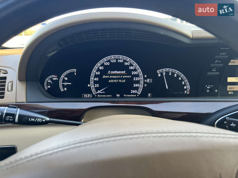 Седан Mercedes-Benz S-Class 2011 в Львові