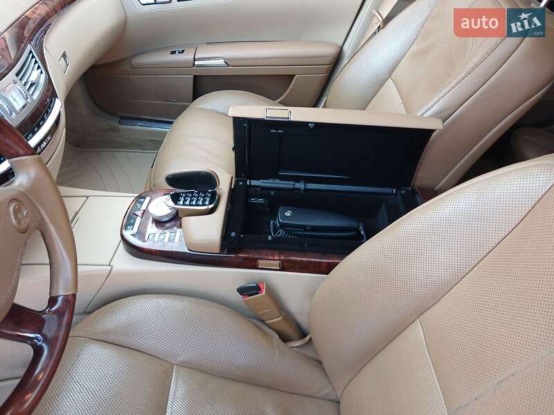Седан Mercedes-Benz S-Class 2008 в Одессе