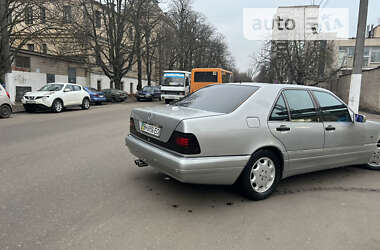 Седан Mercedes-Benz S-Class 1997 в 