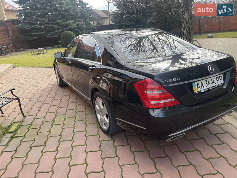 Седан Mercedes-Benz S-Class 2006 в Запорожье
