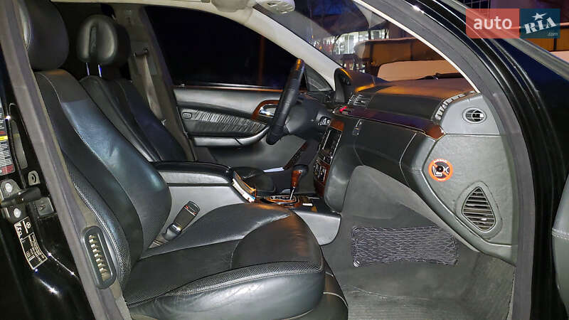 Седан Mercedes-Benz S-Class 2004 в Одессе