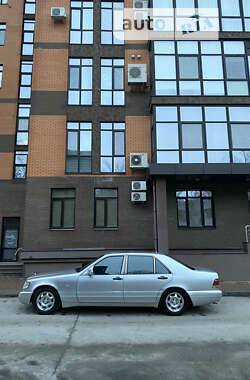 Седан Mercedes-Benz S-Class 1996 в Запорожье