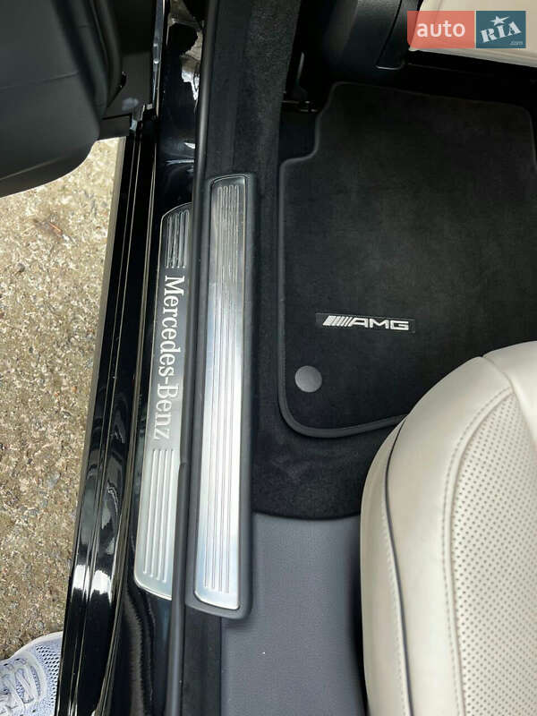 Седан Mercedes-Benz S-Class 2019 в Києві