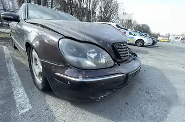 Mercedes-Benz S-Class 1998