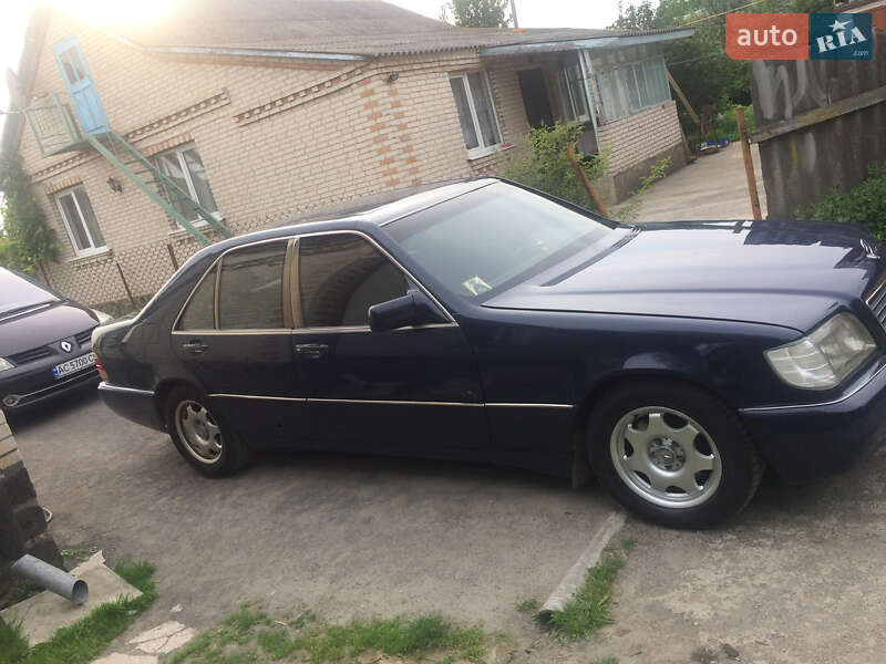 Седан Mercedes-Benz S-Class 1992 в Луцке