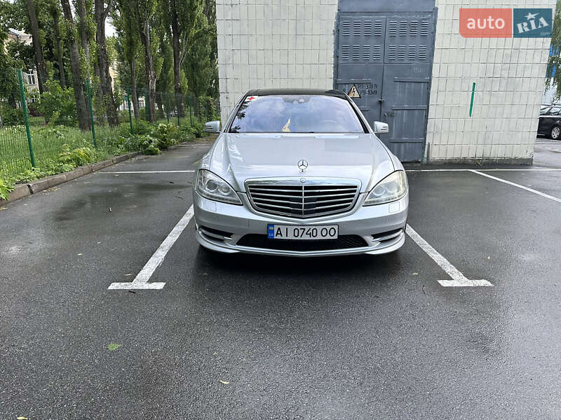 Седан Mercedes-Benz S-Class 2010 в Києві