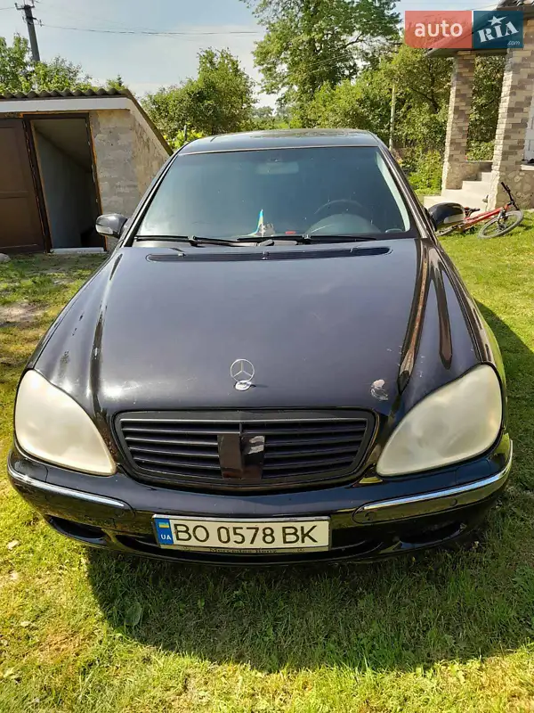 Mercedes-Benz S-Class