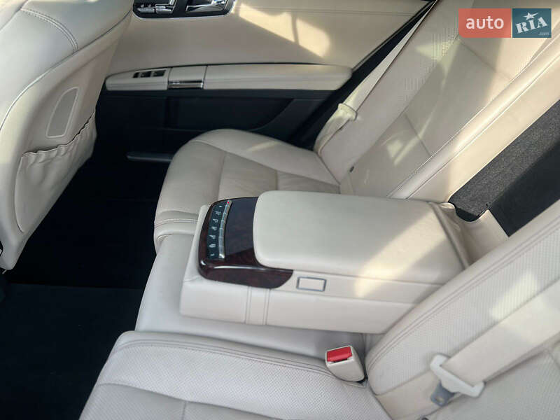 Седан Mercedes-Benz S-Class 2011 в Броварах