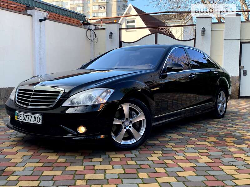 Седан Mercedes-Benz S-Class 2006 в Николаеве