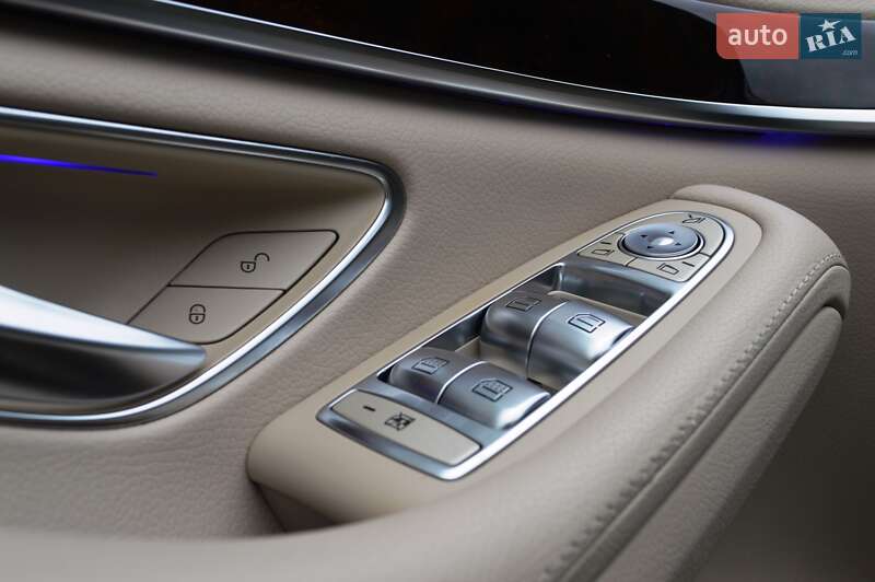 Седан Mercedes-Benz S-Class 2018 в Одессе
