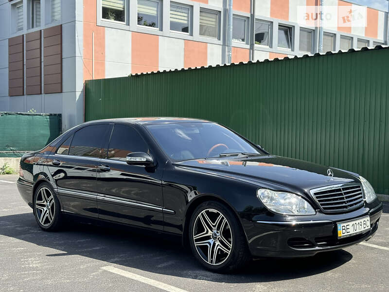 Седан Mercedes-Benz S-Class 2004 в Одессе