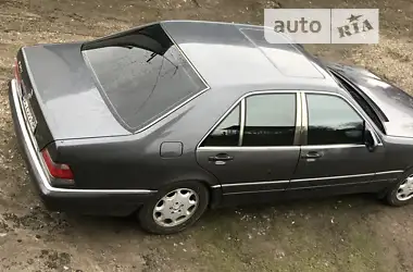 Mercedes-Benz S-Class 1995